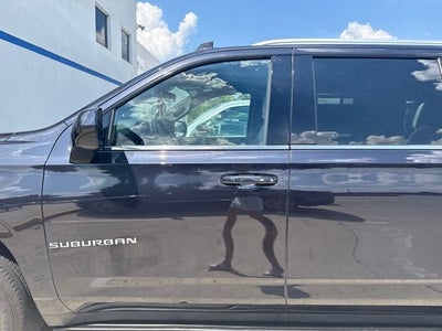 2023 Chevrolet Suburban LT