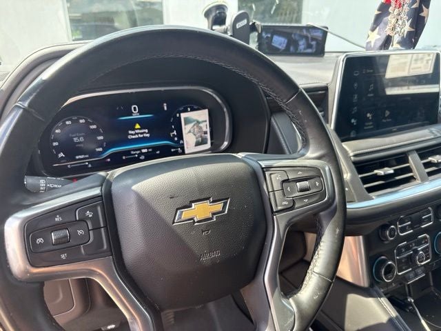 2023 Chevrolet Suburban LT