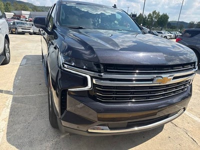 2023 Chevrolet Suburban LT