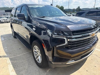 2023 Chevrolet Suburban LT