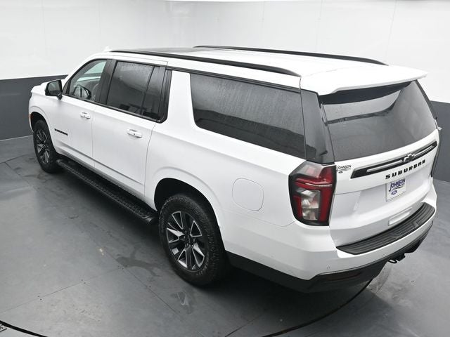 2023 Chevrolet Suburban Z71 Luxury Package Driver Alert Package