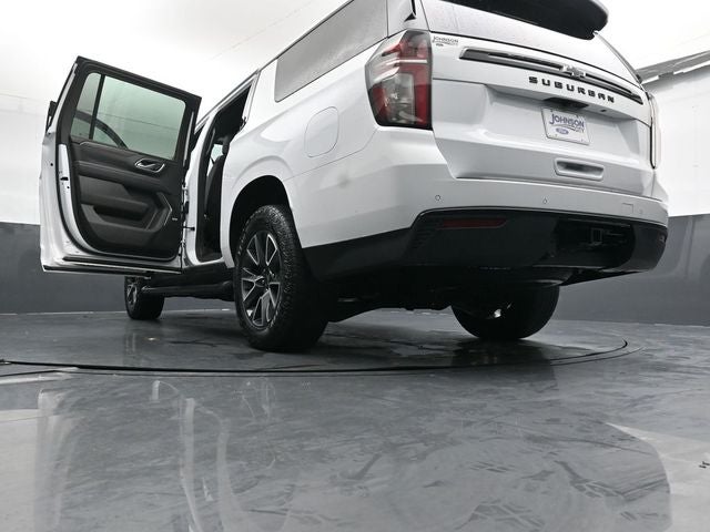 2023 Chevrolet Suburban Z71 Luxury Package Driver Alert Package