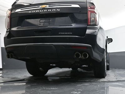 2024 Chevrolet Suburban Premier Cruise Control Running Boards