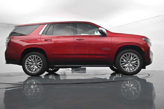 2024 Chevrolet Tahoe Premier Display & Alert Package