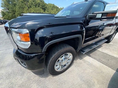 2018 GMC Sierra 2500HD Denali