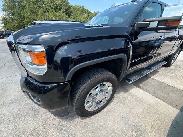 2018 GMC Sierra 2500HD Denali