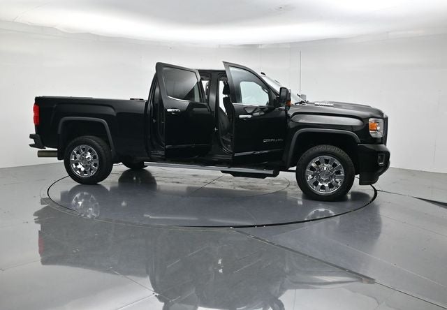 2018 GMC Sierra 2500HD Denali
