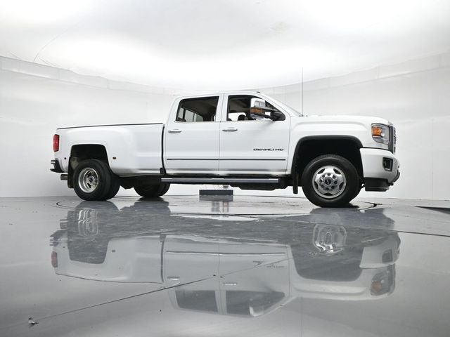 2019 GMC Sierra 3500HD Denali