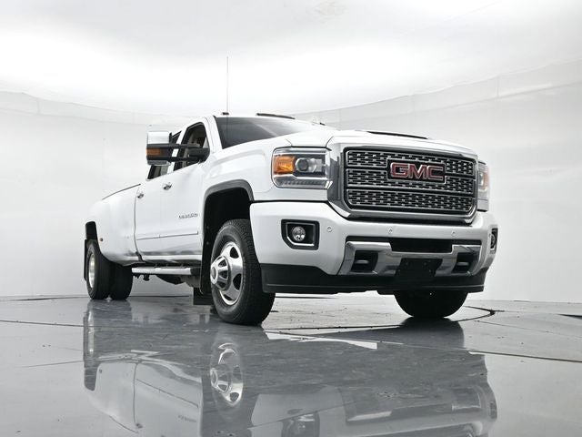 2019 GMC Sierra 3500HD Denali