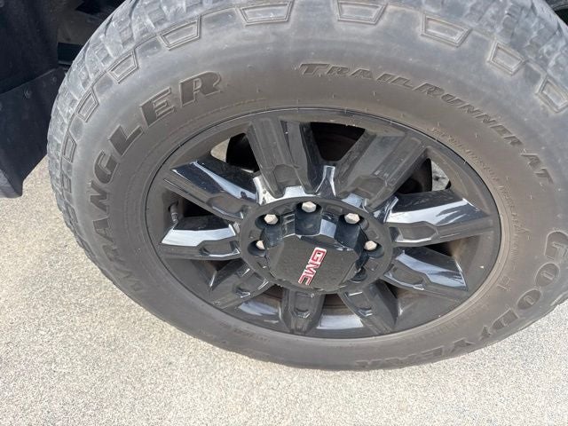 2024 GMC Sierra 2500HD AT4