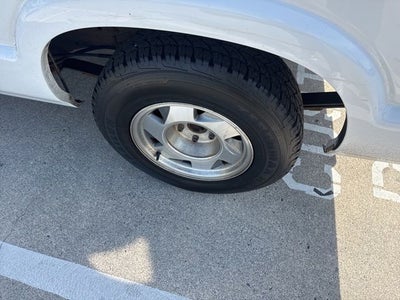 2002 GMC Sonoma SLS