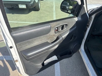 2002 GMC Sonoma SLS