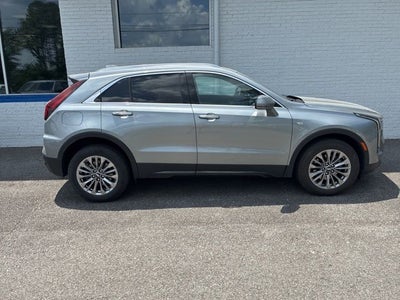2024 Cadillac XT4 Premium Luxury