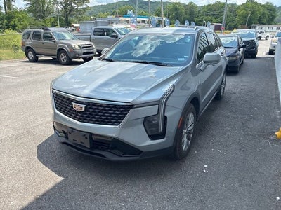 2024 Cadillac XT4 Premium Luxury