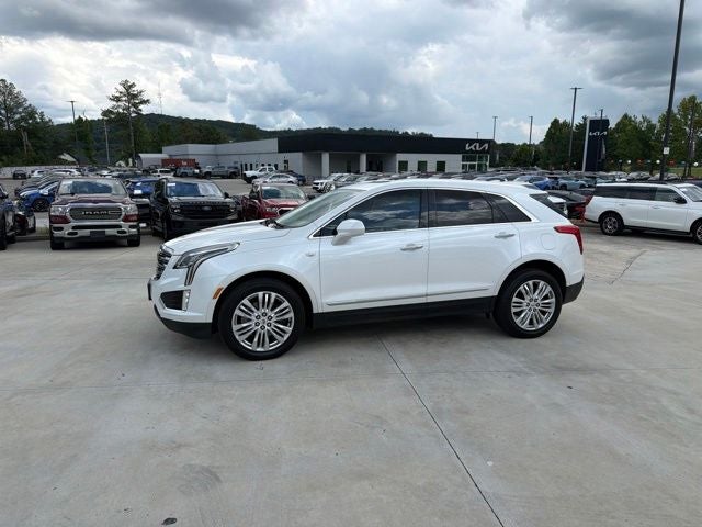 2017 Cadillac XT5 Premium Luxury FWD