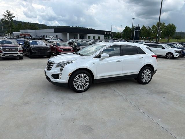 2017 Cadillac XT5 Premium Luxury FWD