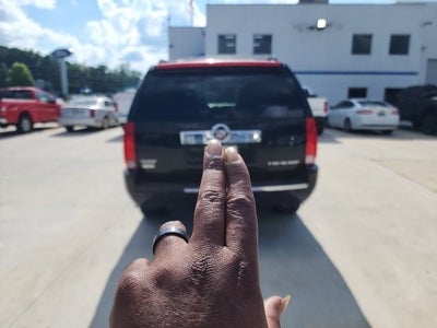 2011 Cadillac Escalade Luxury