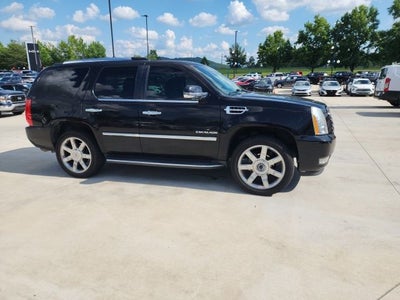 2011 Cadillac Escalade Luxury