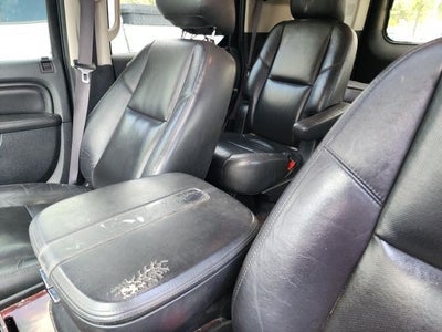 2011 Cadillac Escalade Luxury