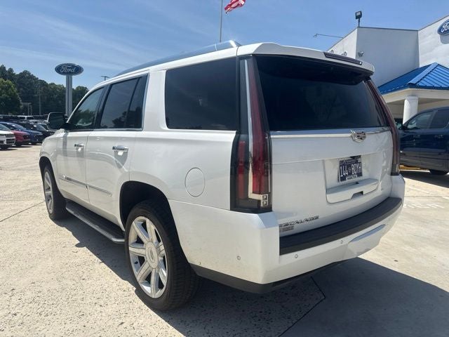 2019 Cadillac Escalade Luxury