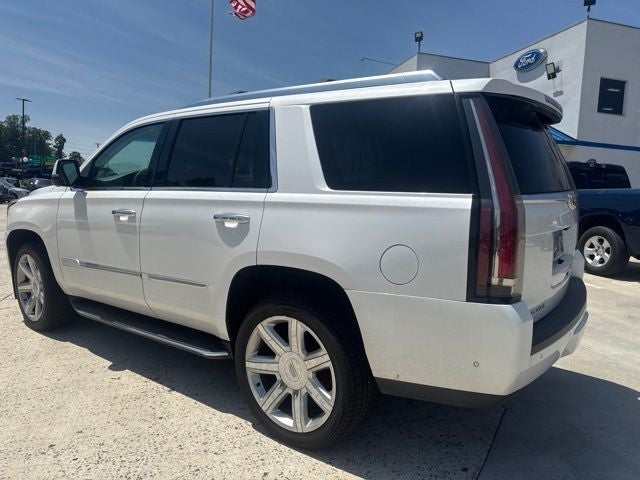 2019 Cadillac Escalade Luxury
