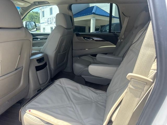 2019 Cadillac Escalade Luxury