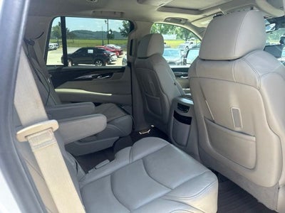 2019 Cadillac Escalade Luxury