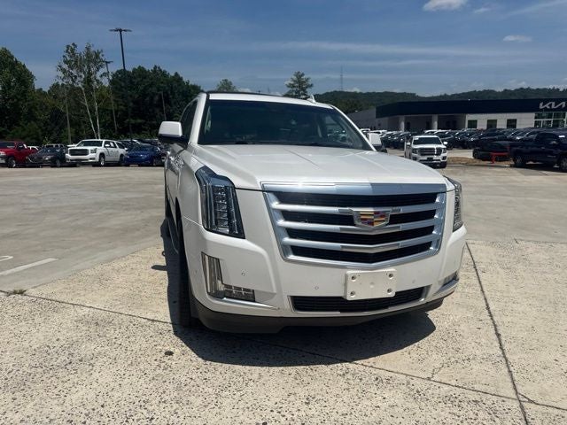 2019 Cadillac Escalade Luxury