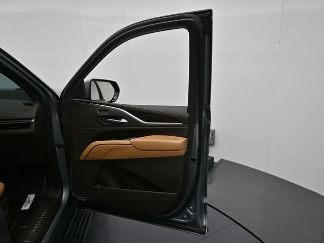 2022 Cadillac Escalade ESV Sport