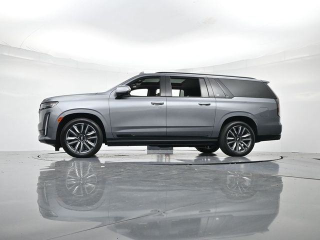 2022 Cadillac Escalade ESV Sport