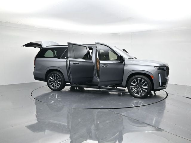 2022 Cadillac Escalade ESV Sport