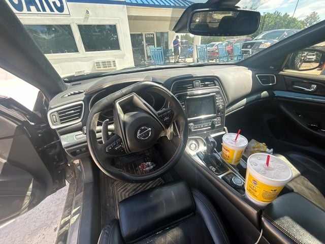2019 Nissan Maxima SR