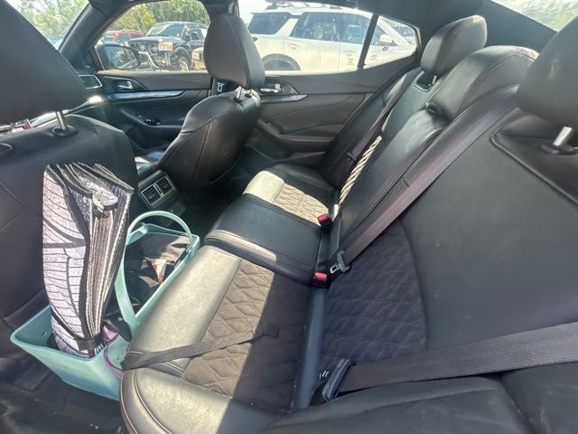 2019 Nissan Maxima SR