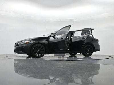 2019 Nissan Maxima SR