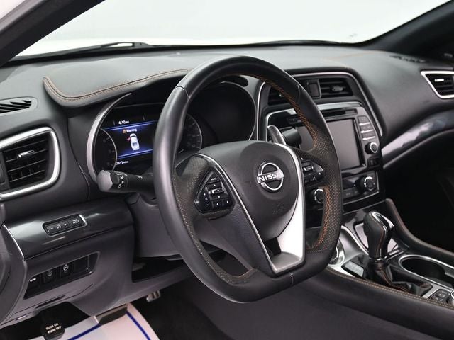 2023 Nissan Maxima SR