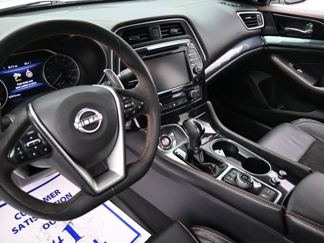 2023 Nissan Maxima SR