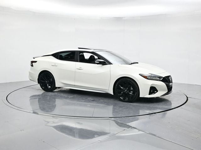 2023 Nissan Maxima SR