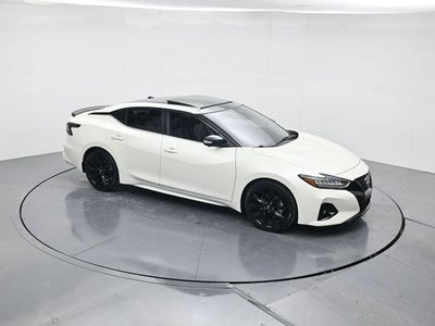 2023 Nissan Maxima SR