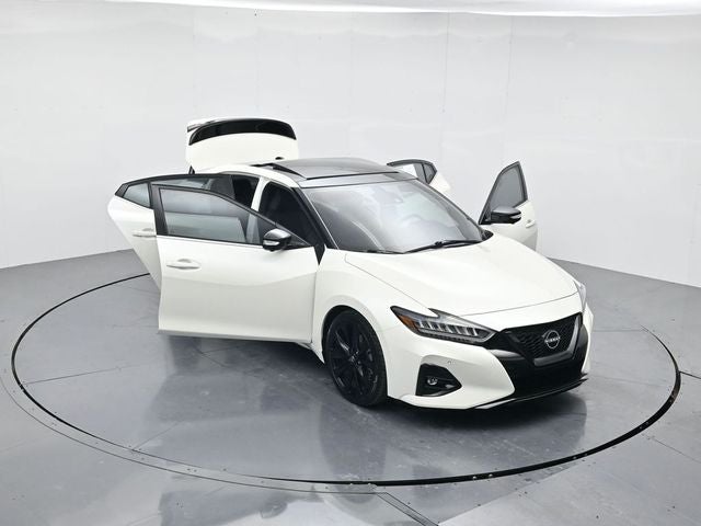 2023 Nissan Maxima SR