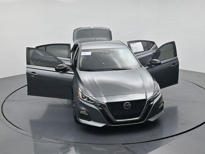 2022 Nissan Altima 2.5 SR