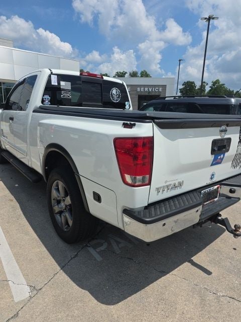 2015 Nissan Titan SV