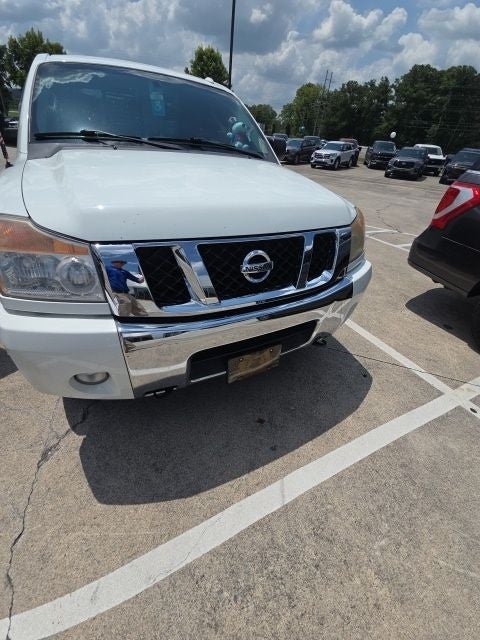2015 Nissan Titan SV