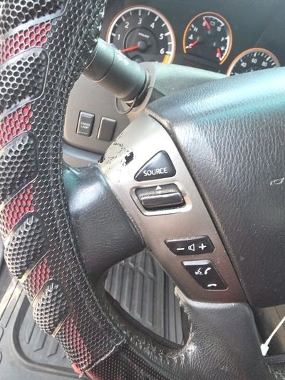 2015 Nissan Titan SV