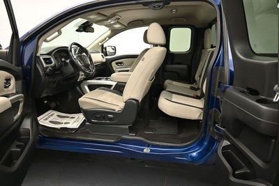 2020 Nissan Titan SV