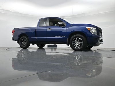 2020 Nissan Titan SV