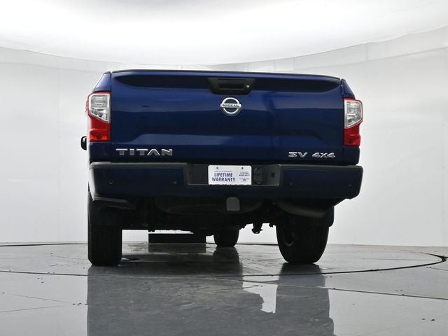 2020 Nissan Titan SV
