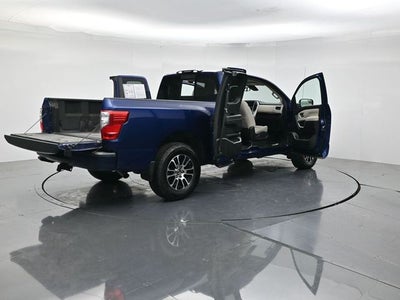 2020 Nissan Titan SV