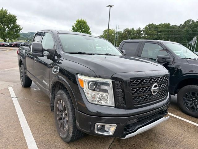 2017 Nissan Titan PRO-4X