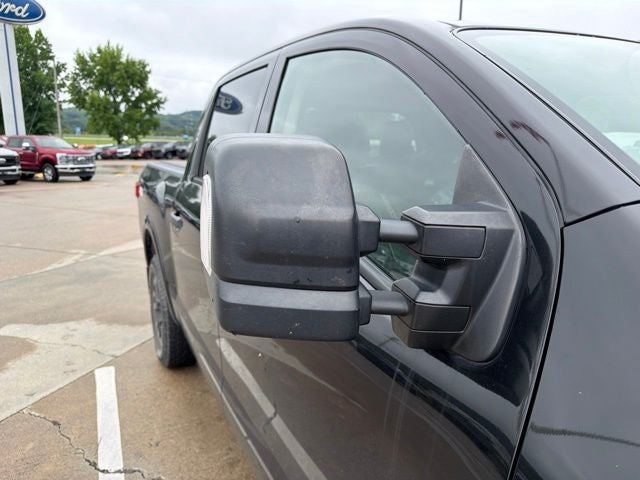 2017 Nissan Titan PRO-4X