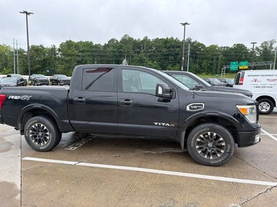 2017 Nissan Titan PRO-4X